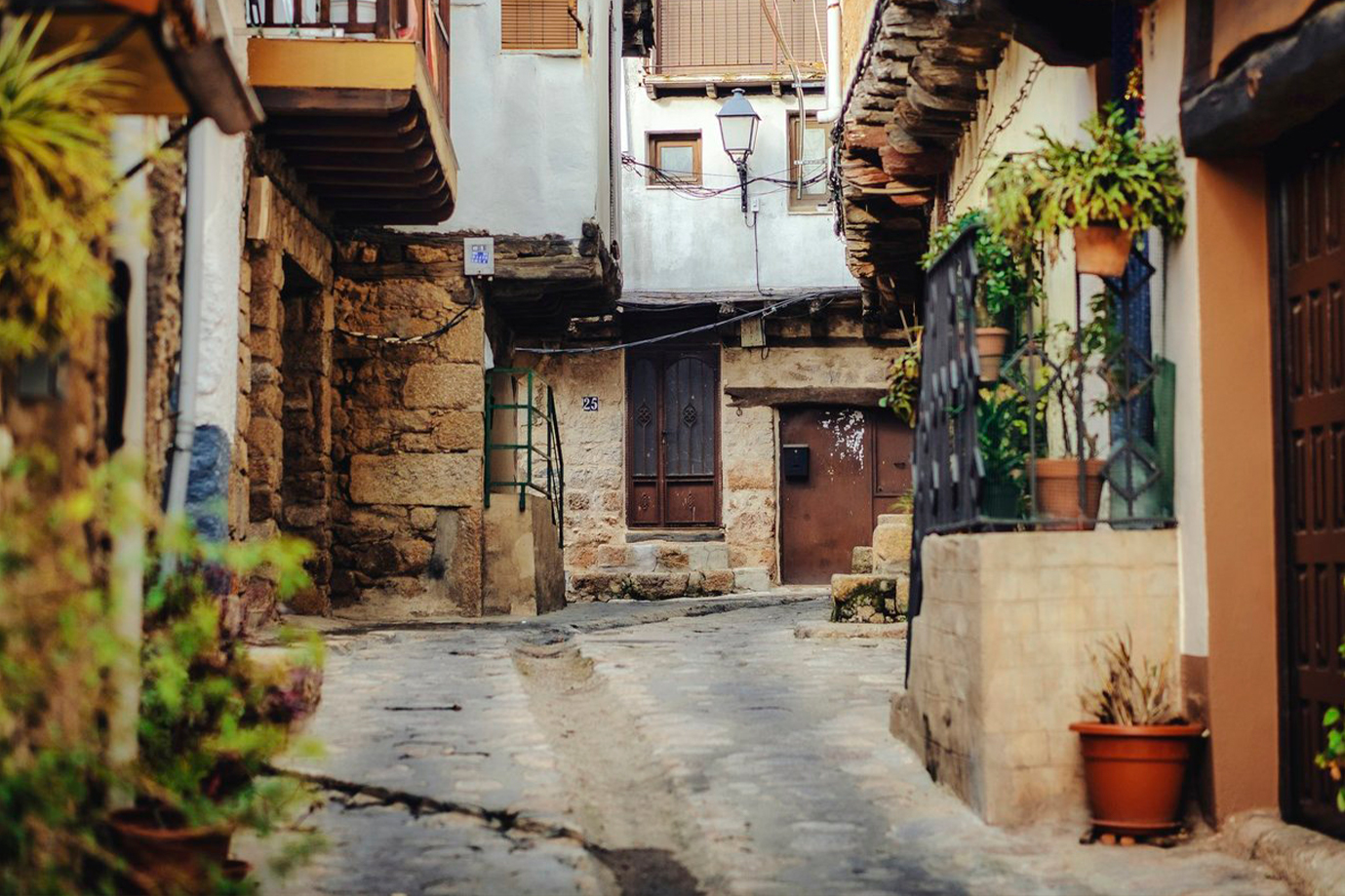 2kJ9IrewTsGkCRyZRIAciA44